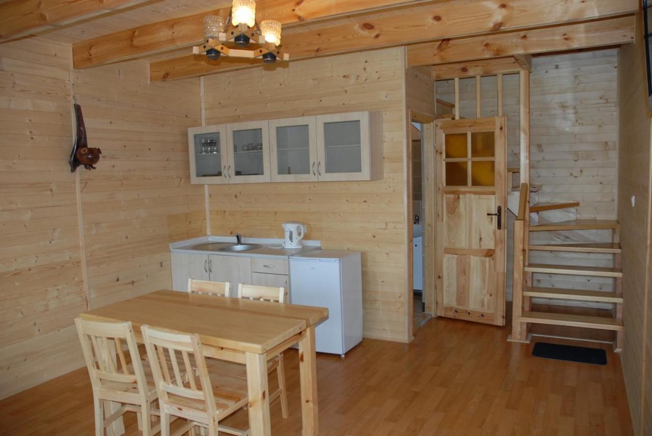 Mlodziezowy Domek Dla Grup Eldorado Mielno Centrum, 200M Od Morza Exteriör bild