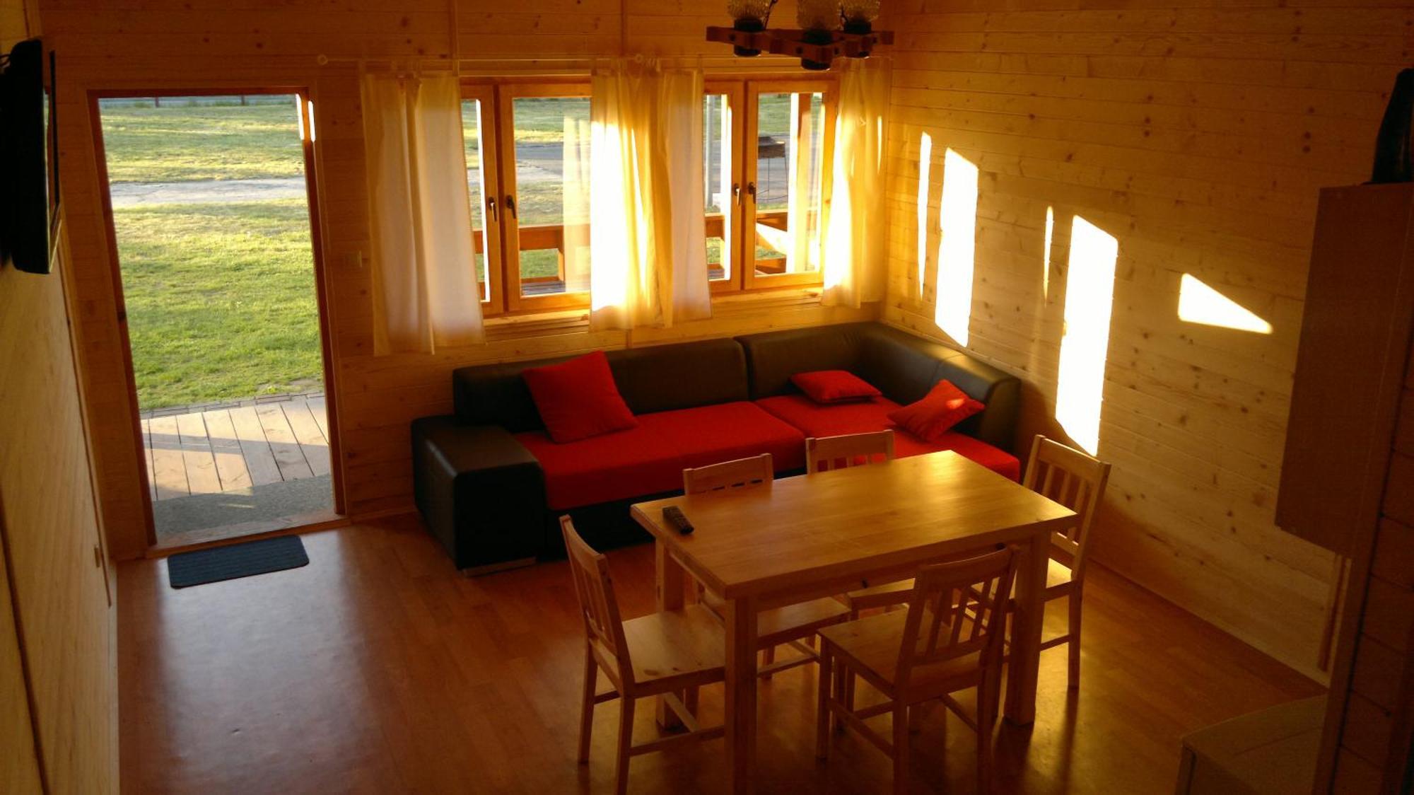 Mlodziezowy Domek Dla Grup Eldorado Mielno Centrum, 200M Od Morza Exteriör bild